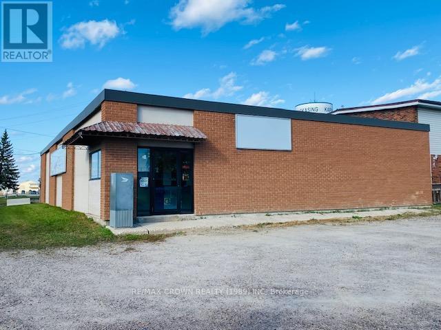 33 Brunelle Road N, Kapuskasing, ON