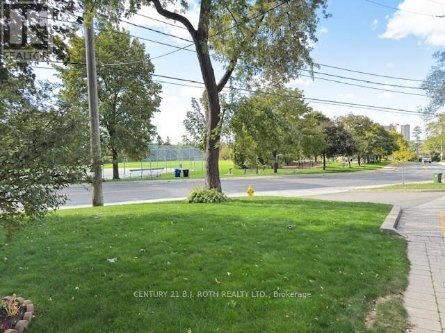 610 - 50 Gulliver Road, Toronto, ON - Outdoor With View