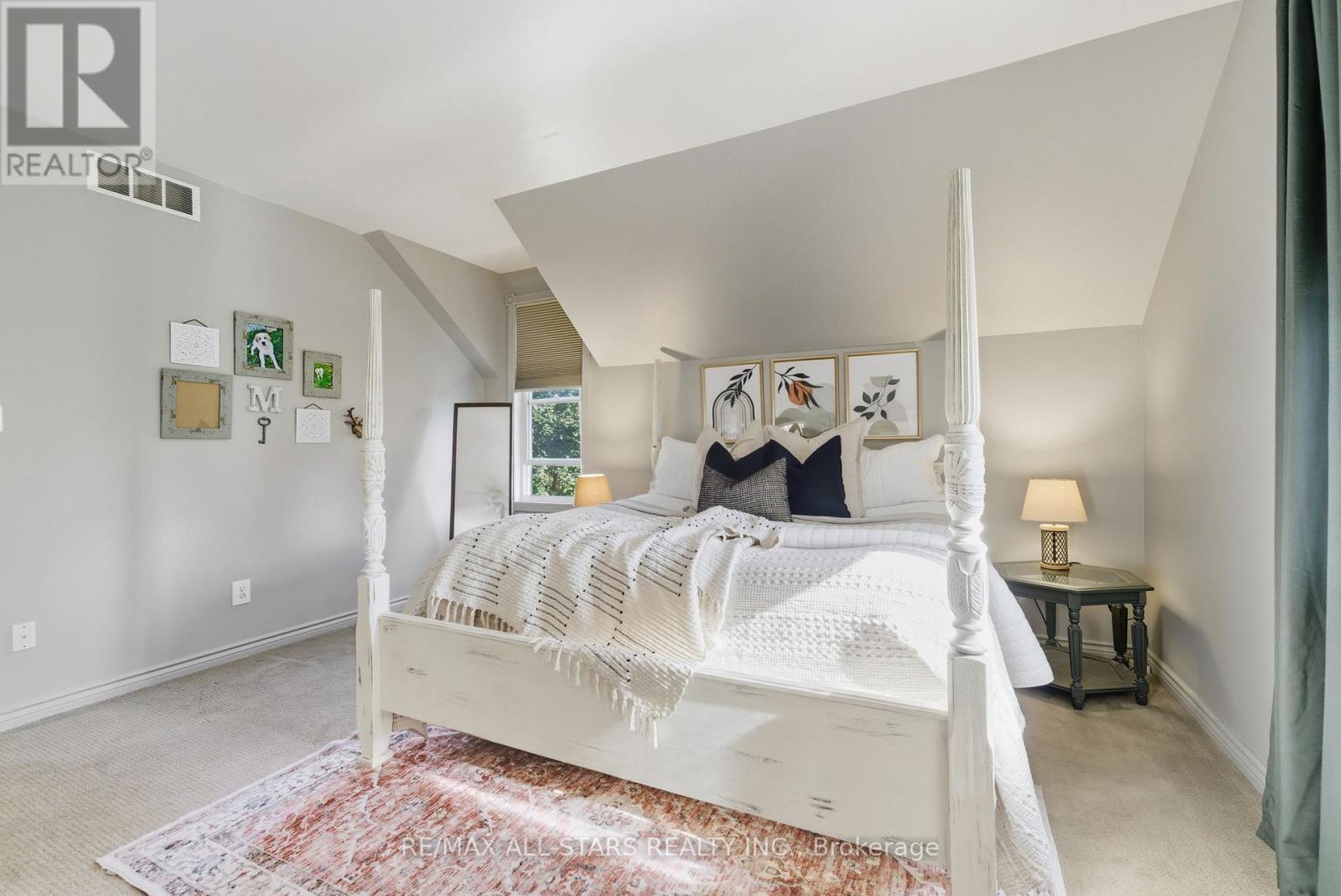 20 Keene Street, Scugog, ON - Indoor Photo Showing Bedroom