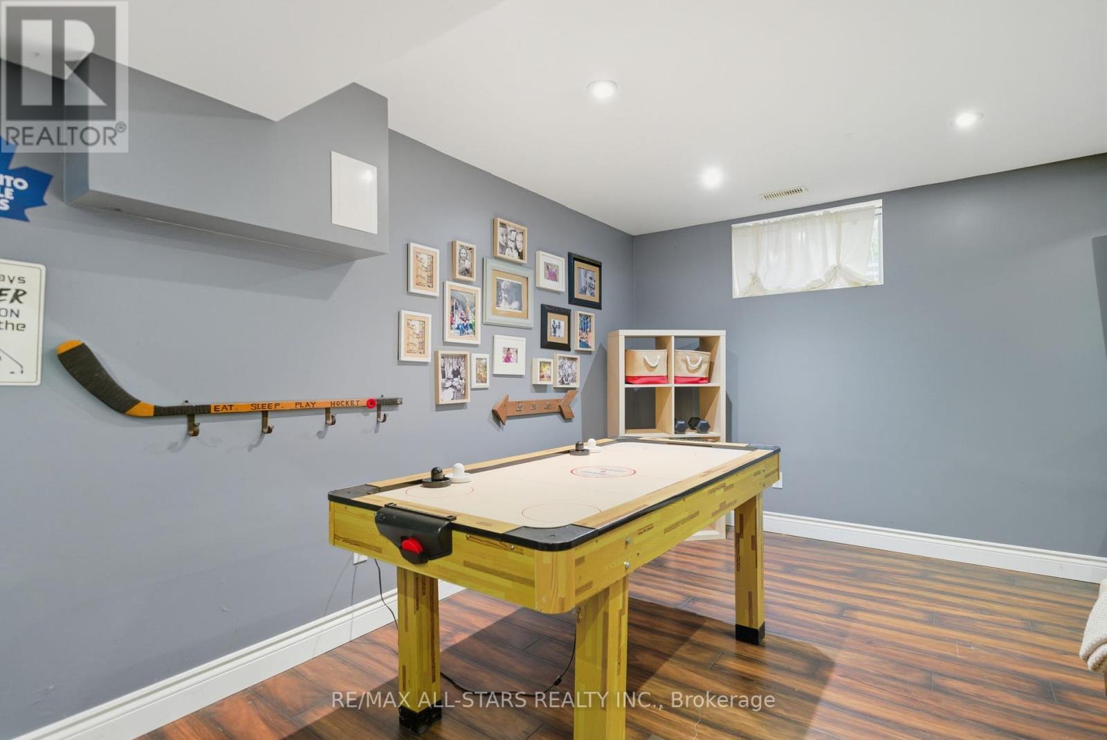 20 Keene Street, Scugog, ON - Indoor Photo Showing Other Room