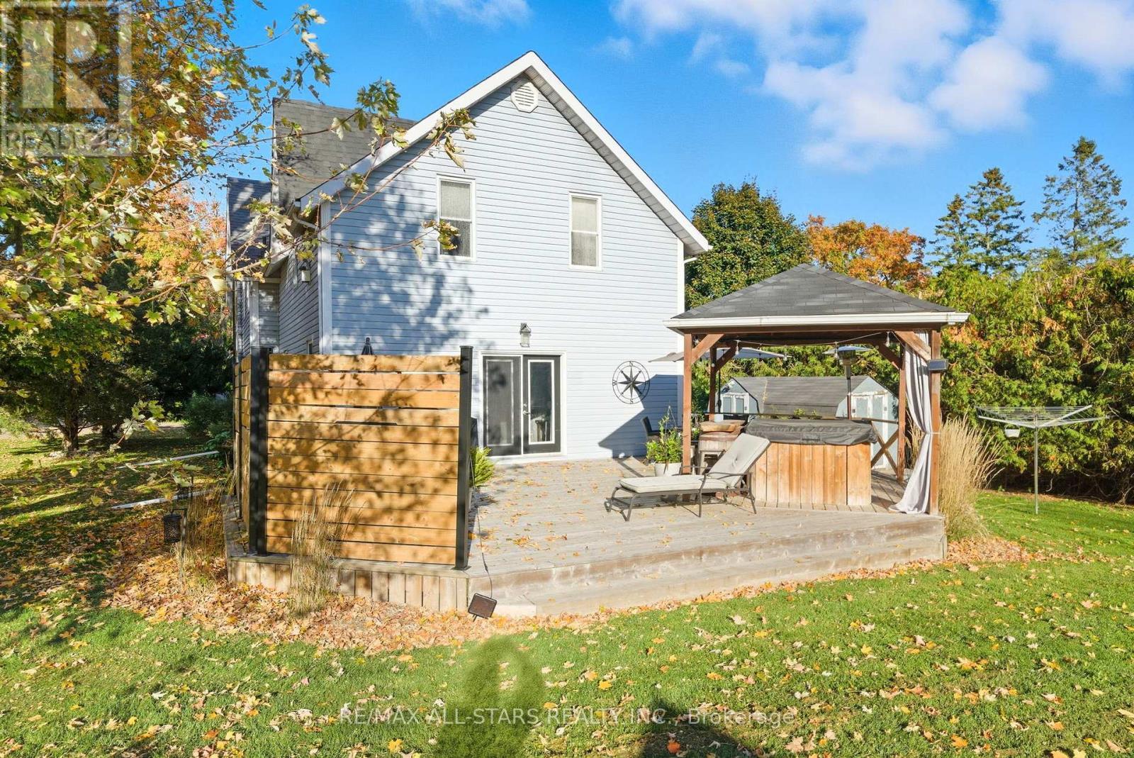 20 Keene Street, Scugog, ON - Outdoor With Deck Patio Veranda