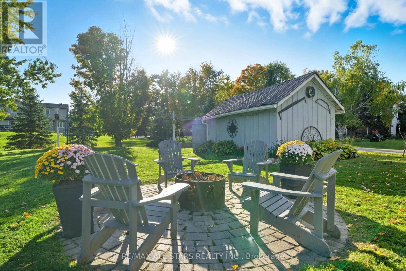 20 Keene Street, Scugog, ON - Outdoor With Deck Patio Veranda