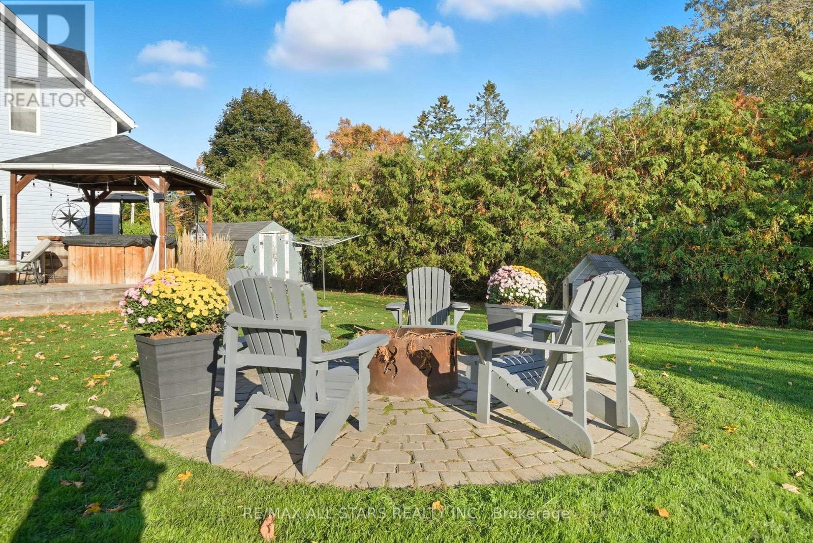 20 Keene Street, Scugog, ON - Outdoor With Deck Patio Veranda