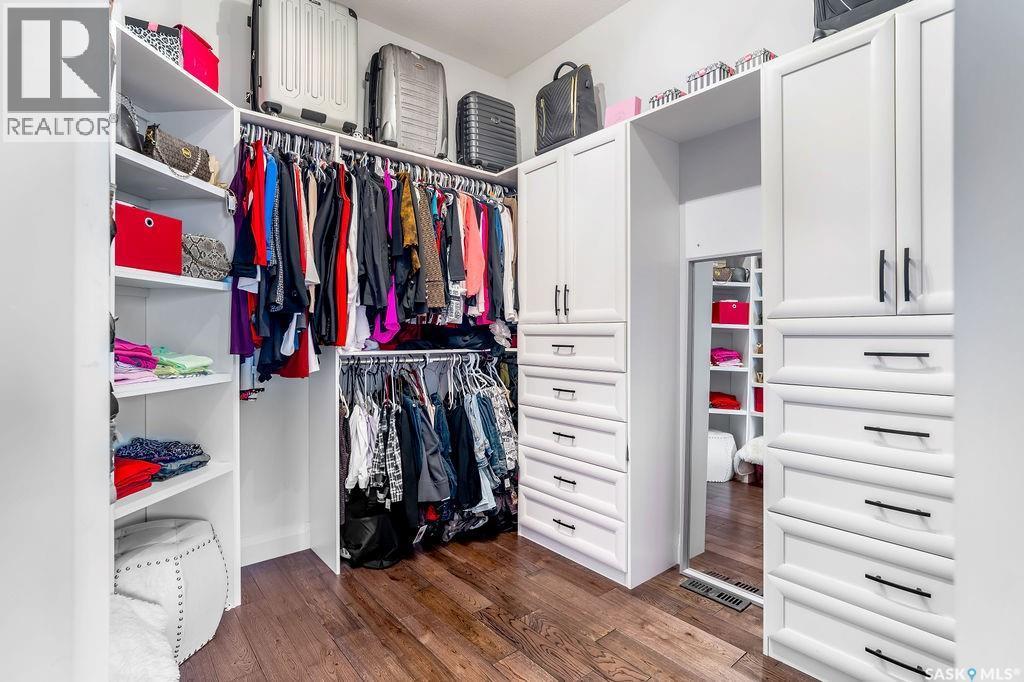 85 Hanley Way, Edenwold Rm No.158, SK - Indoor With Storage