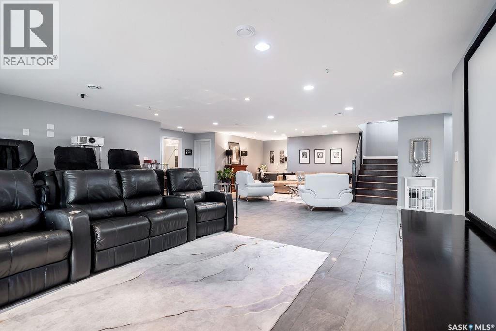 85 Hanley Way, Edenwold Rm No.158, SK - Indoor Photo Showing Living Room