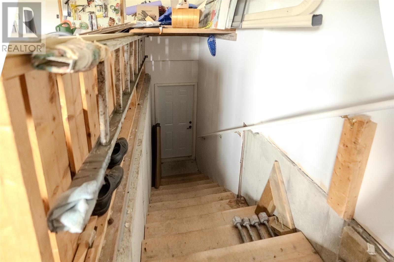 97 Ridgewood Drive, Paradise, NL - Indoor Photo Showing Other Room