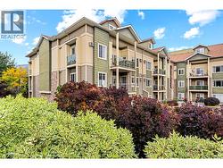 2120 Shannon Ridge Drive Unit# 302  West Kelowna, BC V4T 2Z3