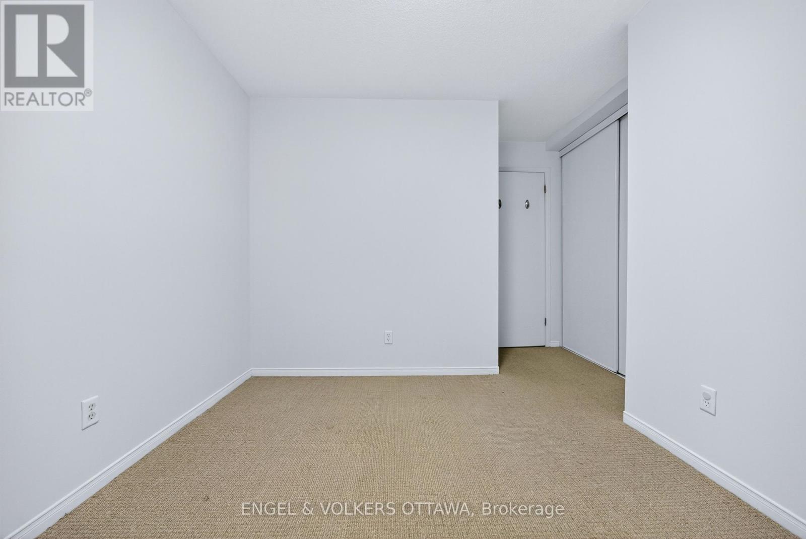 294 - 294 Gloucester Street, Ottawa, ON - Indoor Photo Showing Other Room