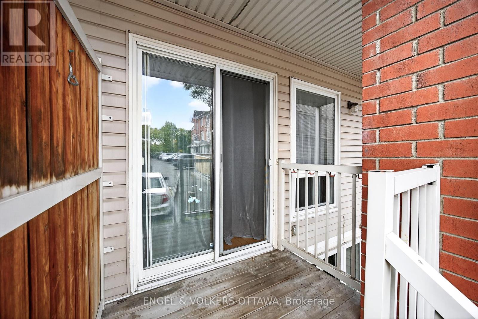 294 - 294 Gloucester Street, Ottawa, ON - Outdoor With Exterior