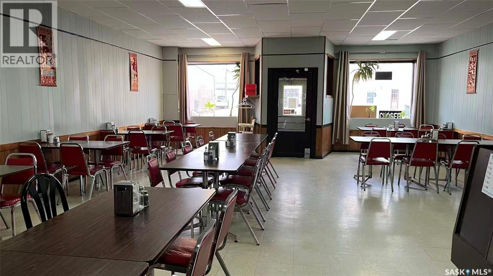 215 Main Street, Oxbow, SK