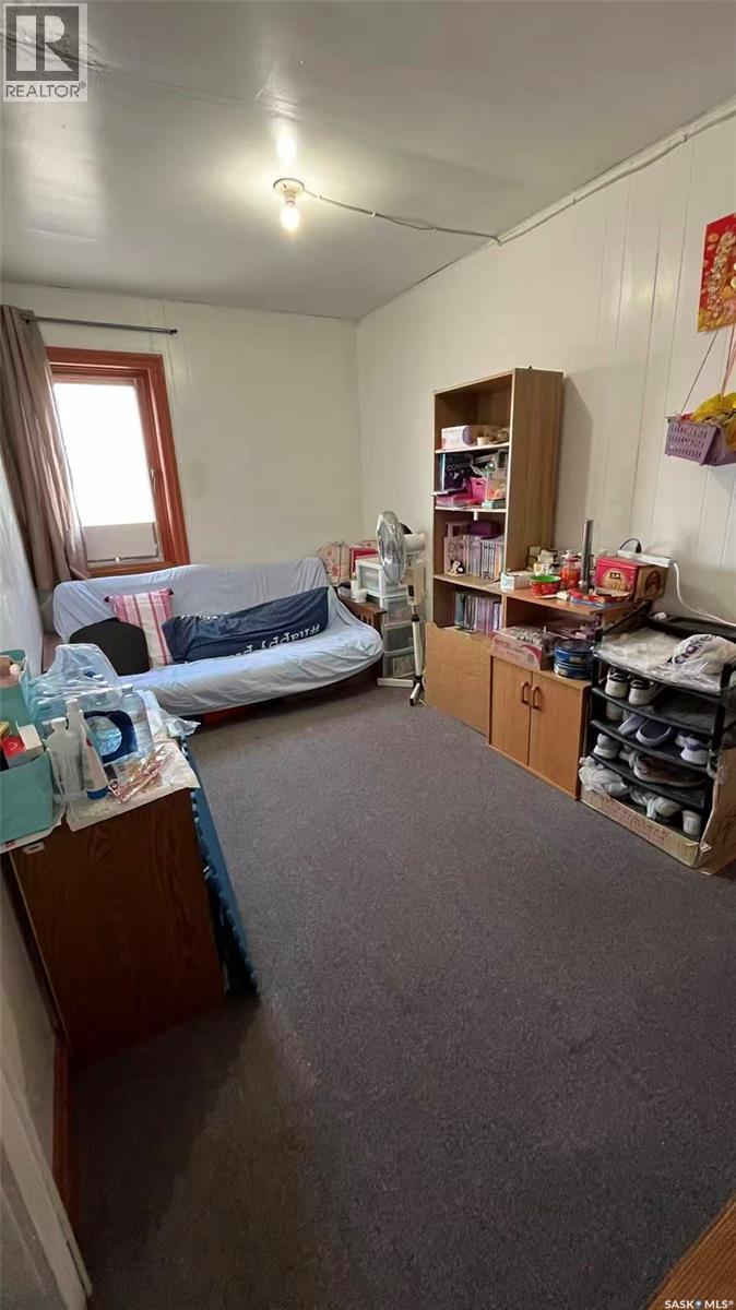 215 Main Street, Oxbow, SK