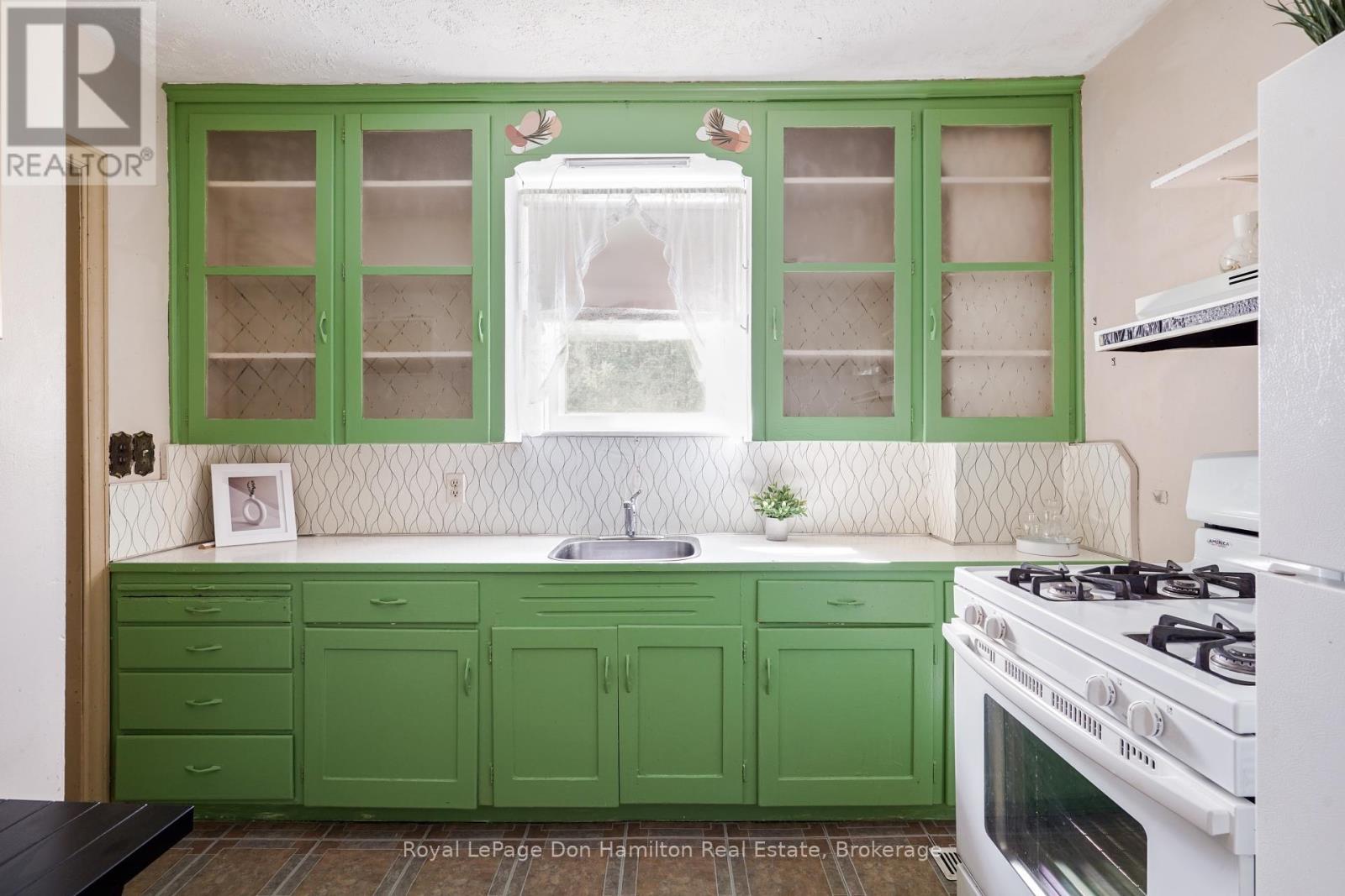 21 Elgin Street, Southwest Middlesex (Appin), ON -