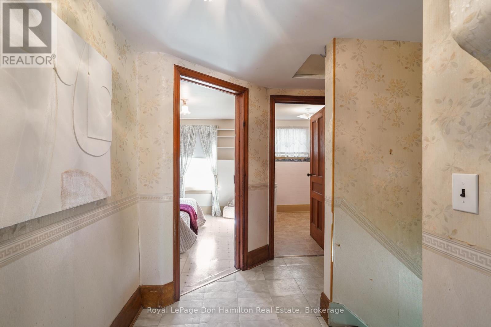 21 Elgin Street, Southwest Middlesex (Appin), ON - Indoor Photo Showing Other Room