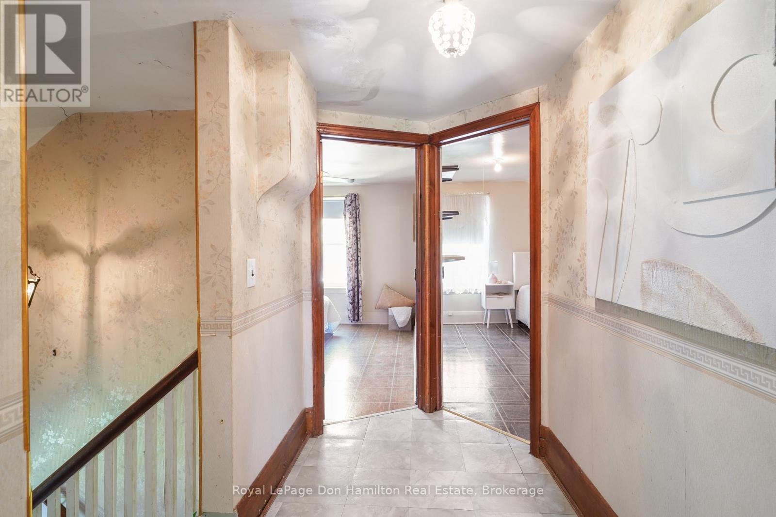 21 Elgin Street, Southwest Middlesex (Appin), ON - Indoor Photo Showing Other Room