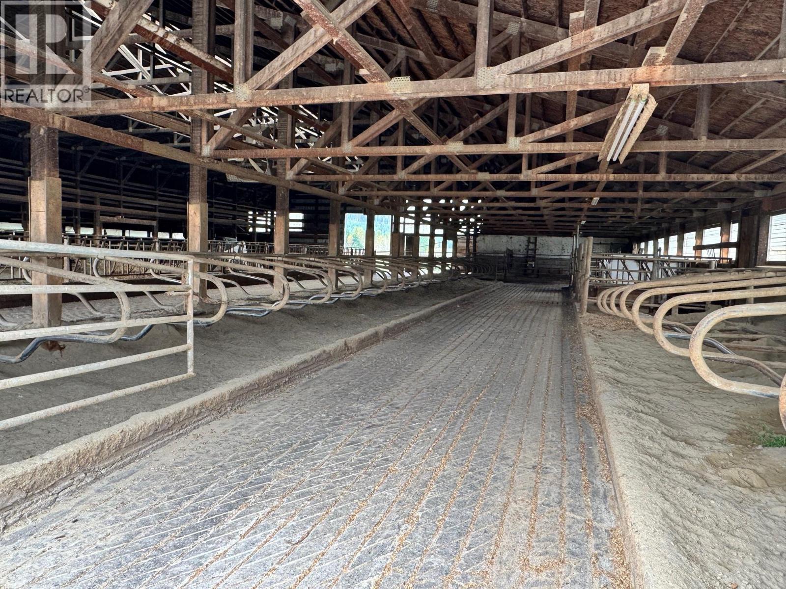 128 Grindrod Westside Road, Grindrod, BC