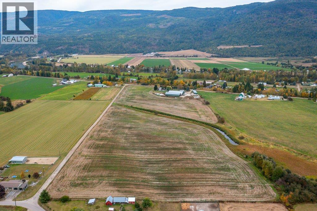 128 Grindrod Westside Road, Grindrod, BC