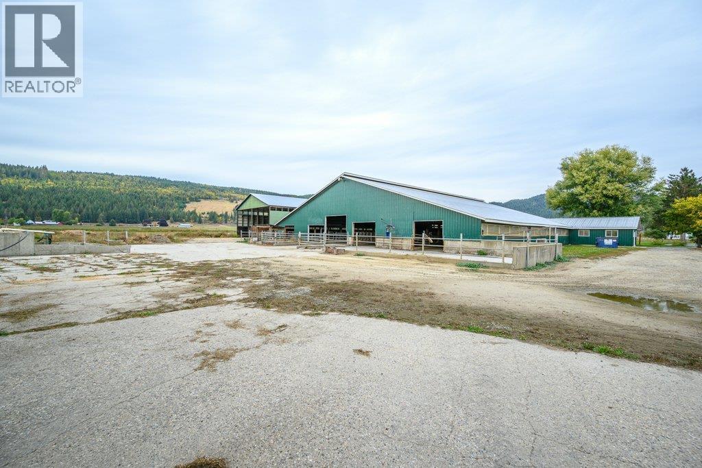 128 Grindrod Westside Road, Grindrod, BC