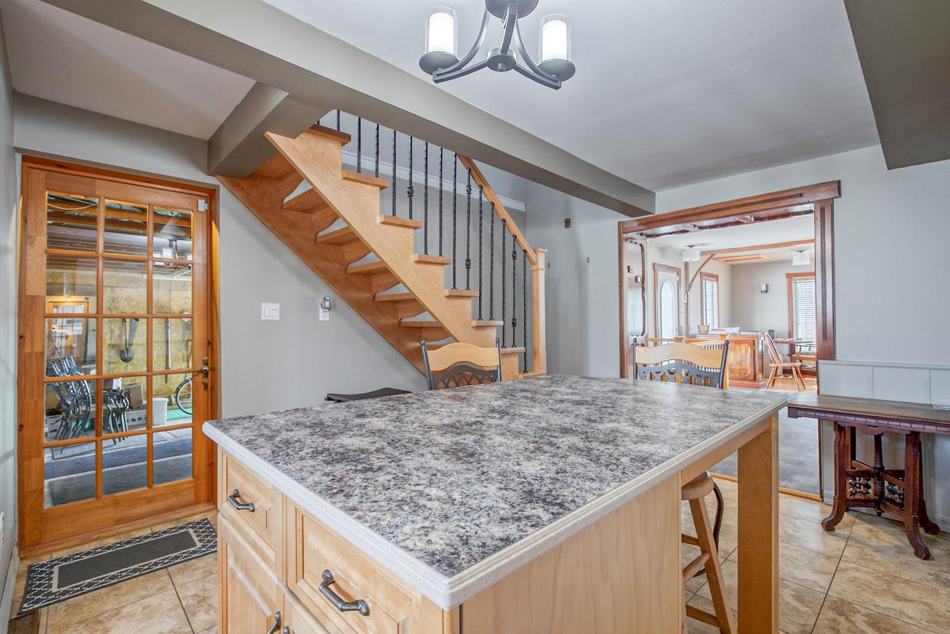 Cuisine - 12 Rue Genest, Saint-Jean-Sur-Richelieu, QC - Indoor Photo Showing Kitchen