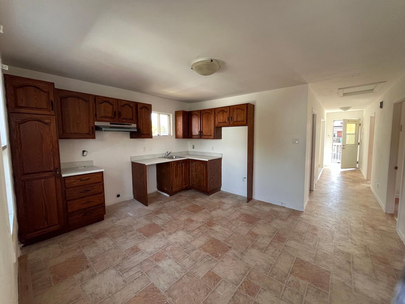 Kitchen - 1004 Rue Père-Marquette, Trois-Rivières, QC - Indoor Photo Showing Kitchen