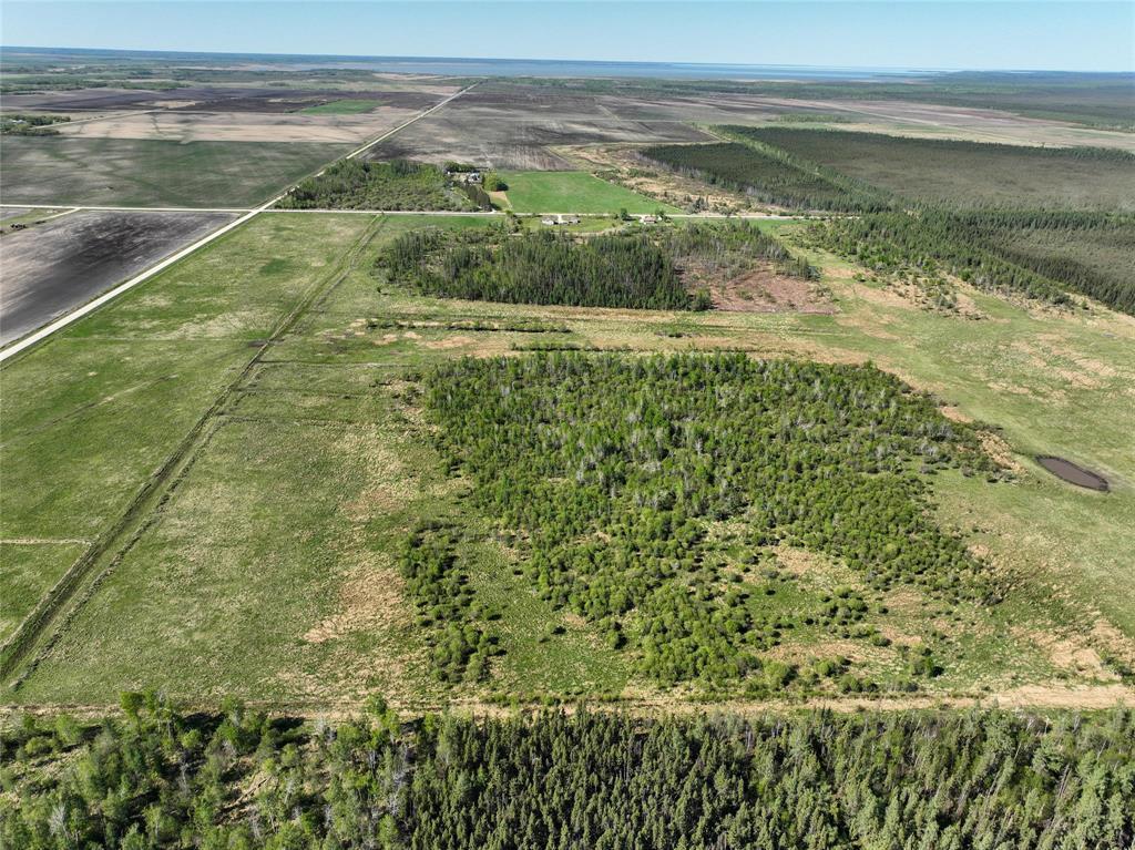 21050 144 Road Ne, Riverton, MB - Outdoor With View