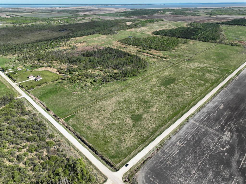 21050 144 Road Ne, Riverton, MB - Outdoor With View