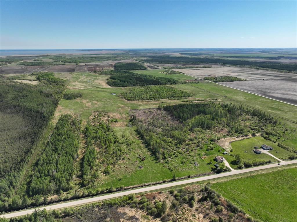 21050 144 Road Ne, Riverton, MB - Outdoor With View