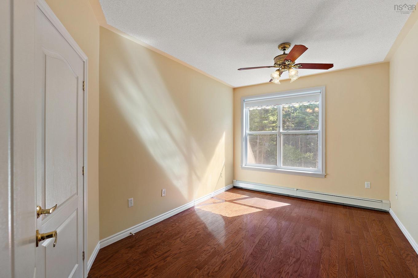 207 114 Regency Park Drive, Halifax, NS