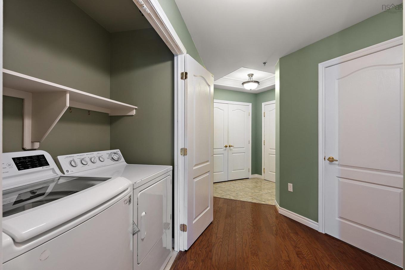 207 114 Regency Park Drive, Halifax, NS