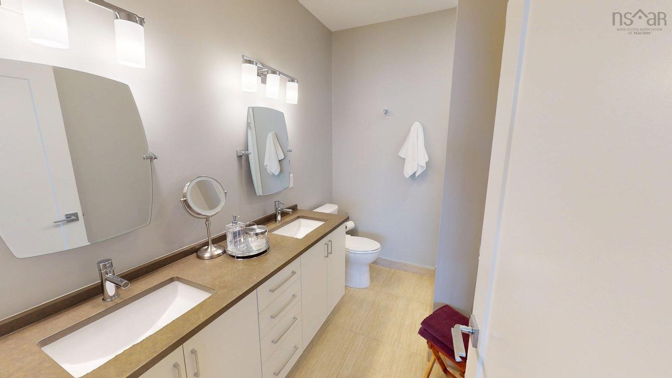 135 Bradford Place, Bedford, NS