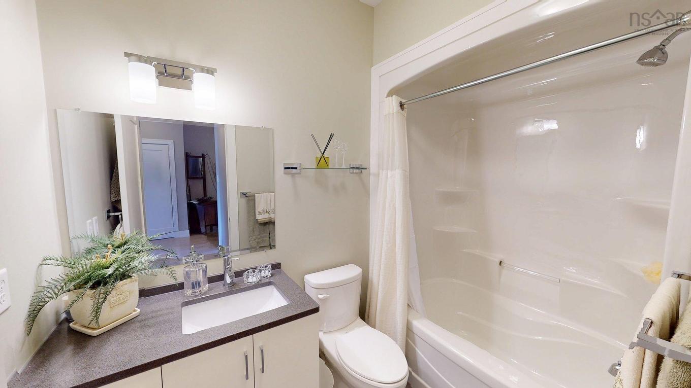 135 Bradford Place, Bedford, NS