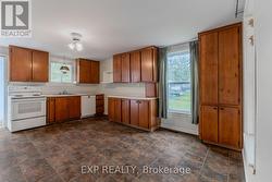 Large Eat In Kitchen -