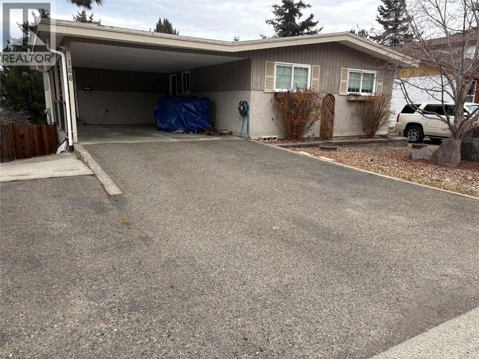 166 Robson Drive, Kamloops, BC - Outdoor