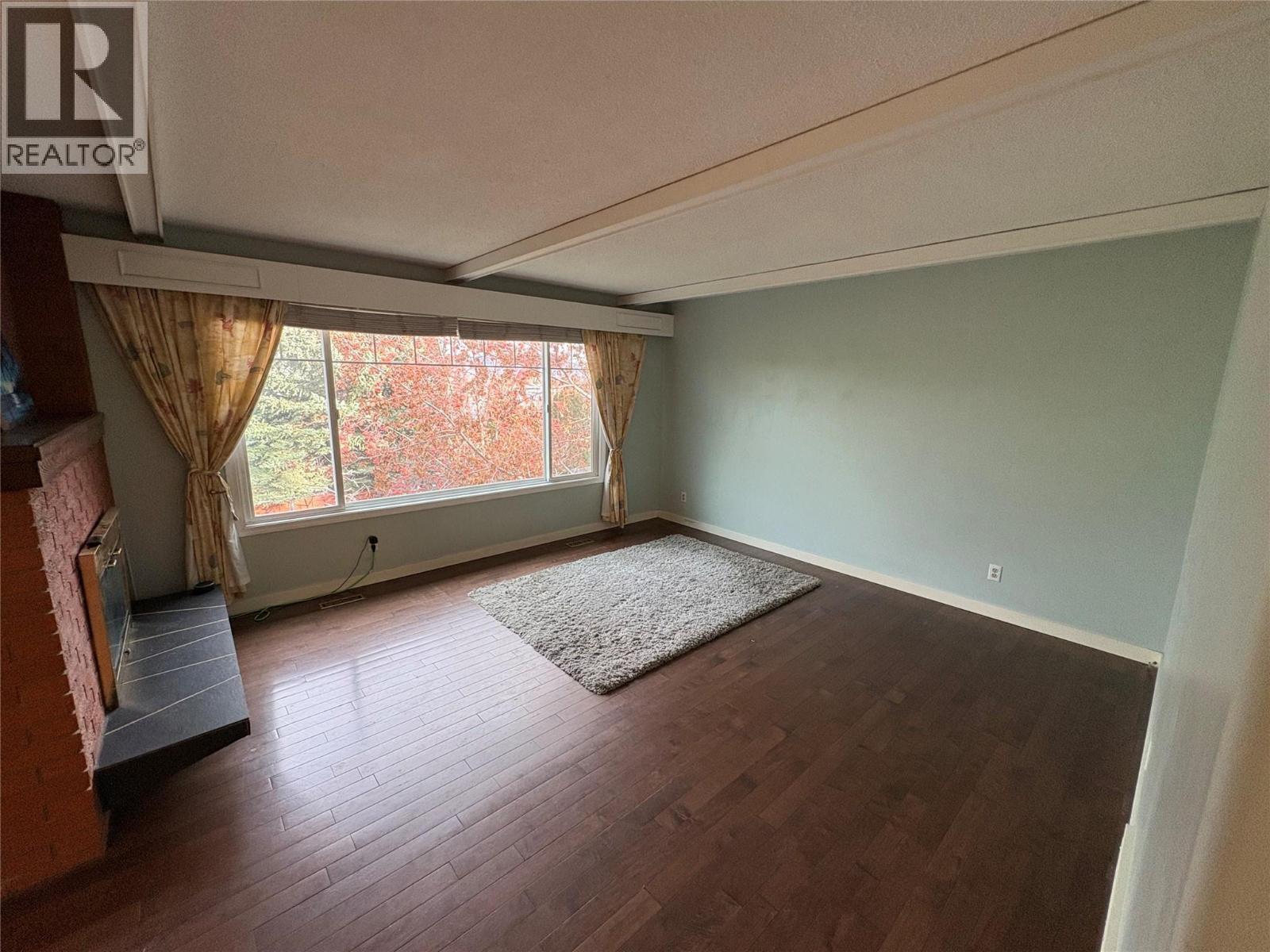 166 Robson Drive, Kamloops, BC - Indoor Photo Showing Other Room