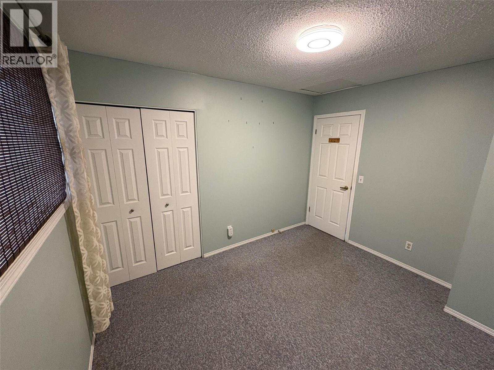 166 Robson Drive, Kamloops, BC - Indoor Photo Showing Other Room