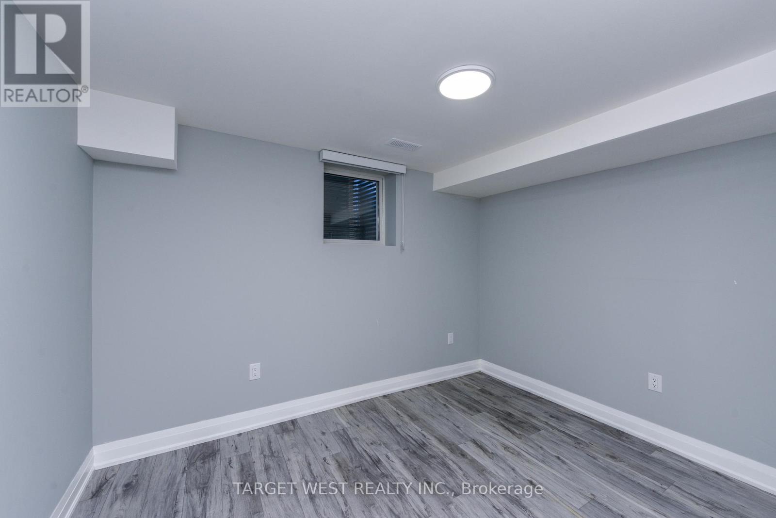 1263 Crestdale Road, Mississauga, ON - Indoor Photo Showing Other Room