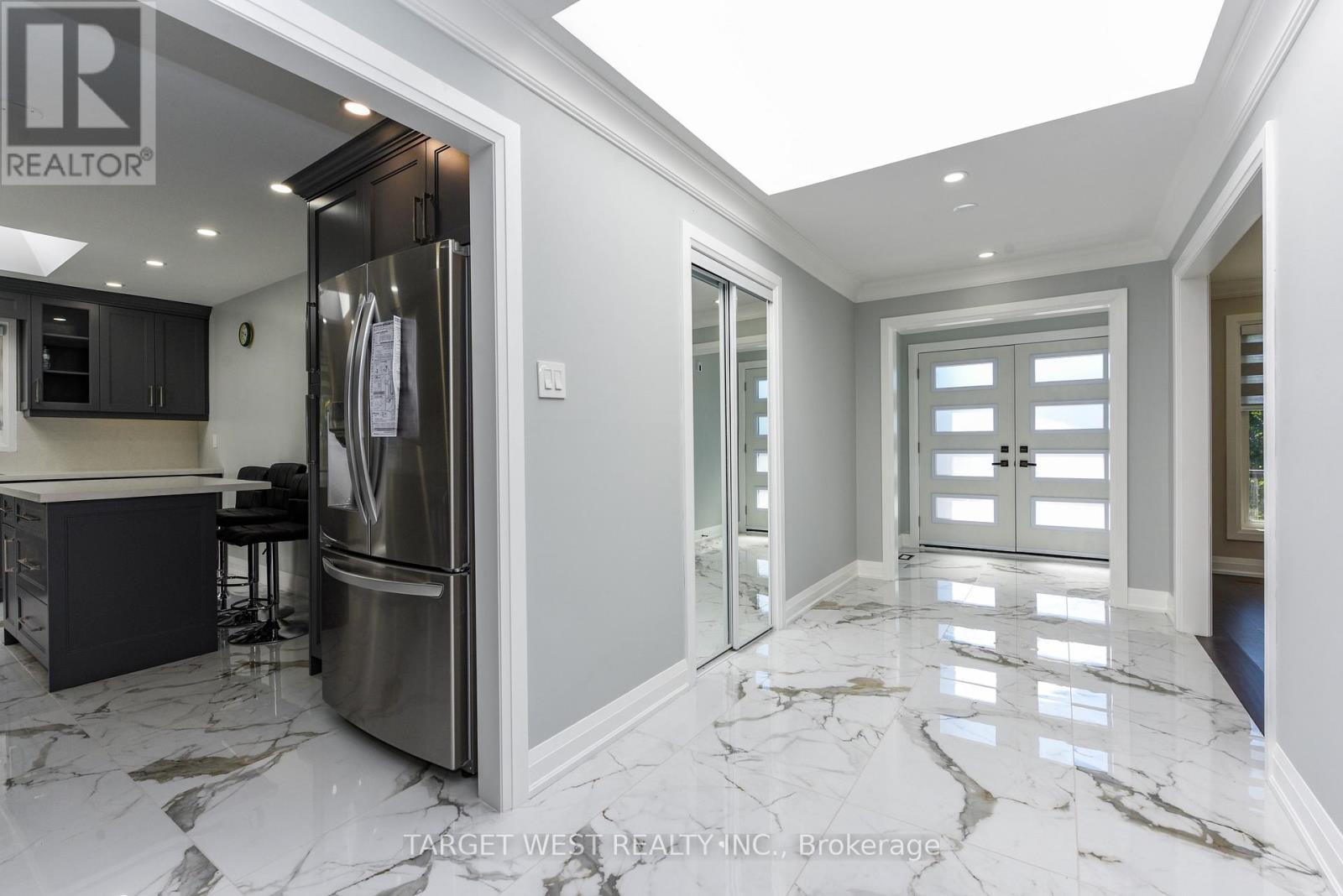 1263 Crestdale Road, Mississauga, ON - Indoor Photo Showing Other Room