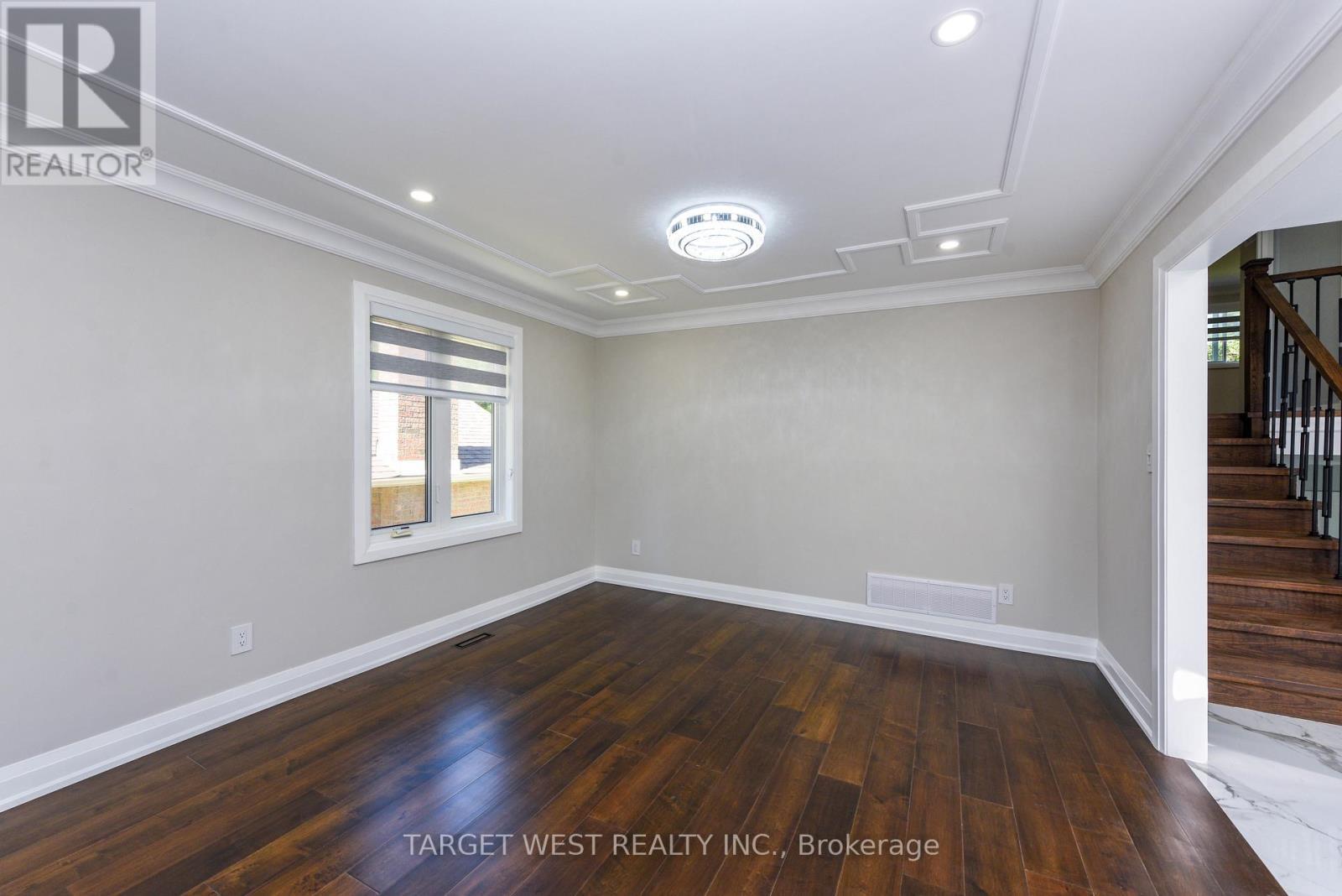 1263 Crestdale Road, Mississauga, ON - Indoor Photo Showing Other Room