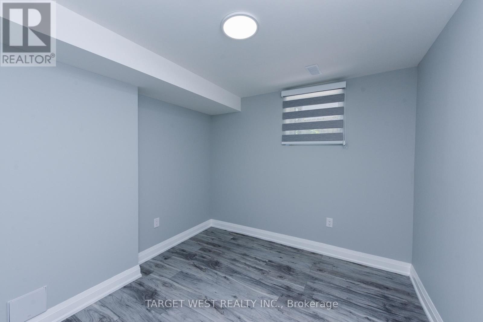 1263 Crestdale Road, Mississauga, ON - Indoor Photo Showing Other Room