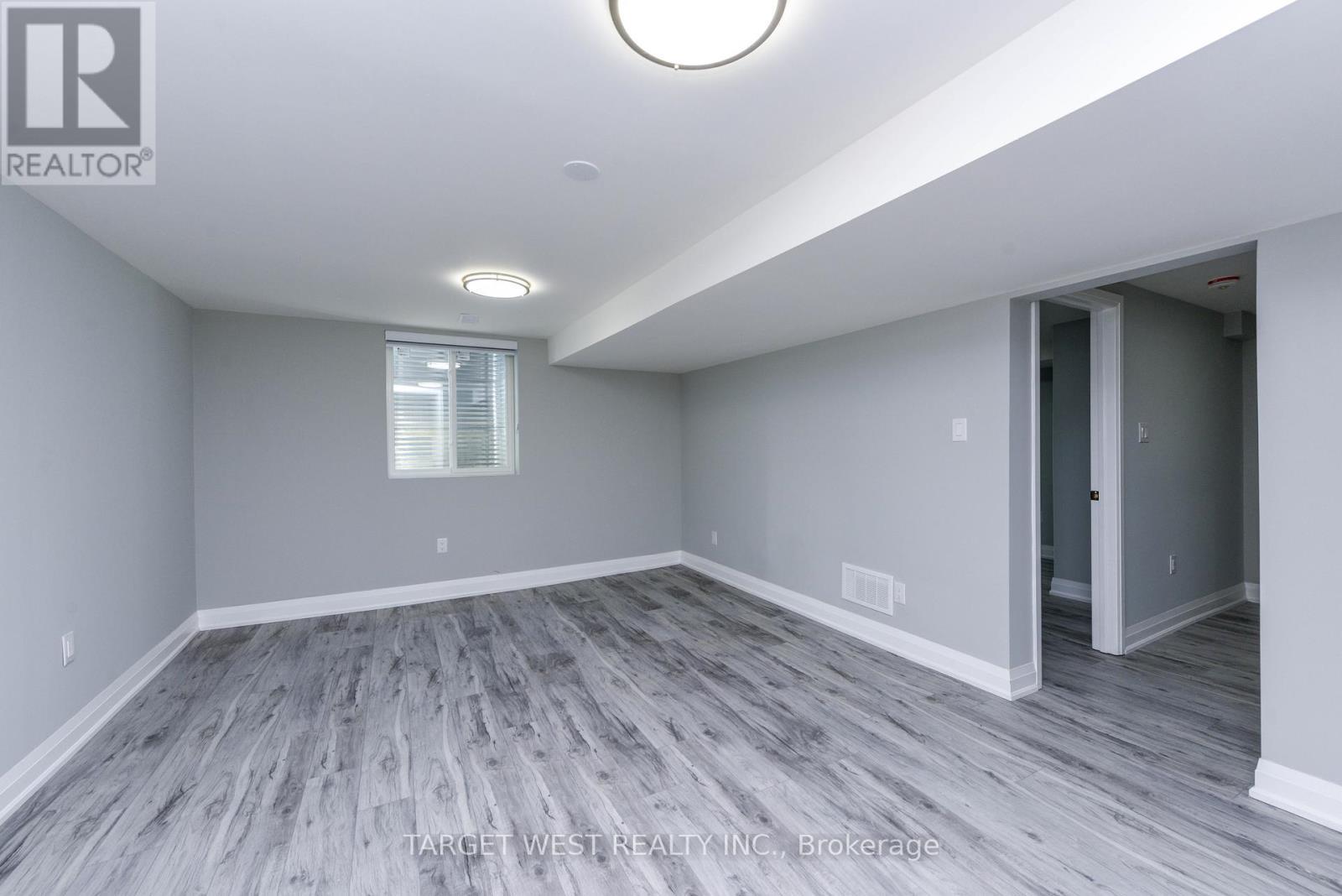 1263 Crestdale Road, Mississauga, ON - Indoor Photo Showing Other Room