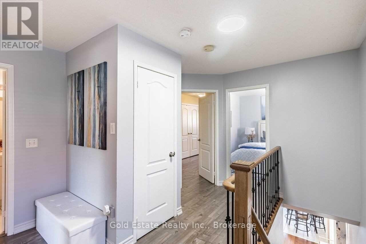 45 Rotunda Street, Brampton, ON - Indoor Photo Showing Other Room