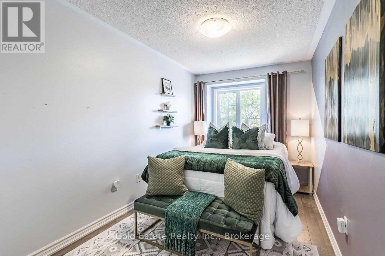 45 Rotunda Street, Brampton, ON - Indoor Photo Showing Bedroom
