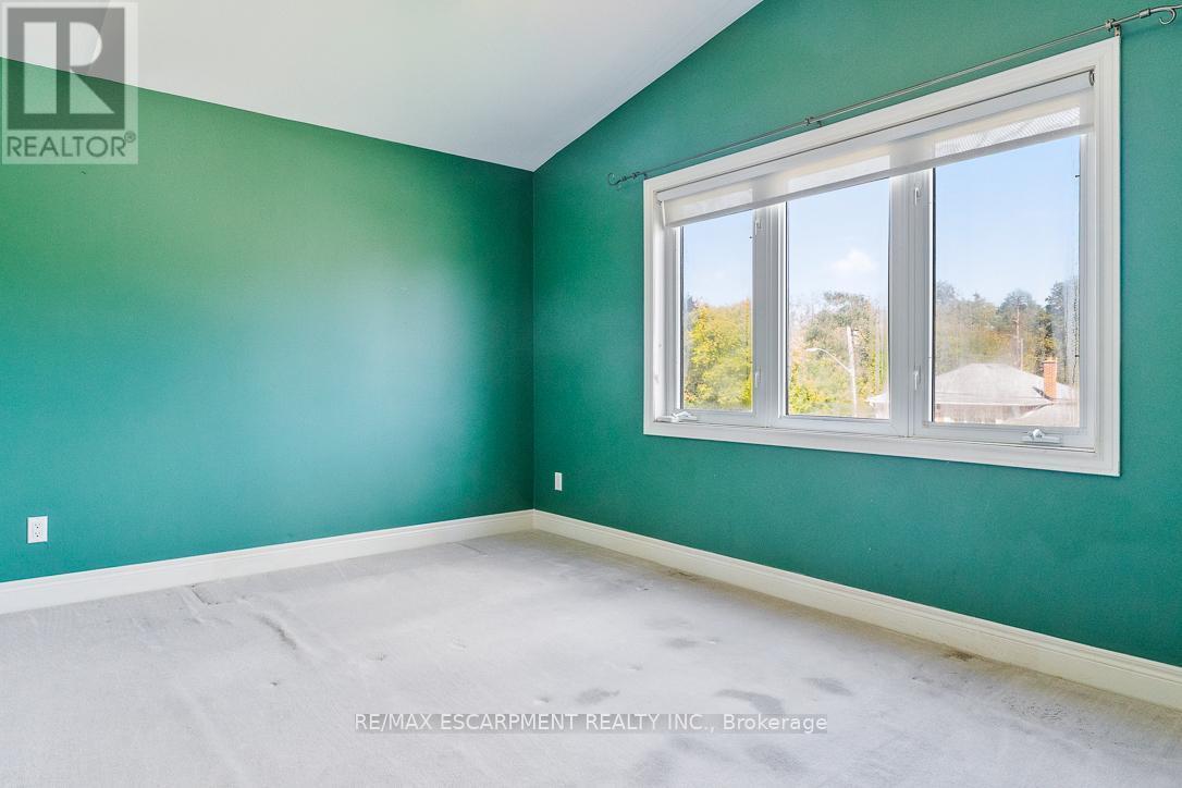 2510 Donnavale Drive, Mississauga, ON - Indoor Photo Showing Other Room