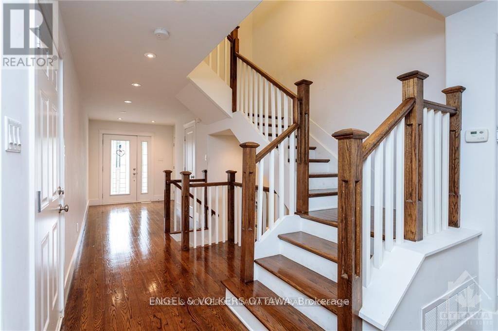 140 Montauk Pvt, Ottawa, ON - Indoor Photo Showing Other Room