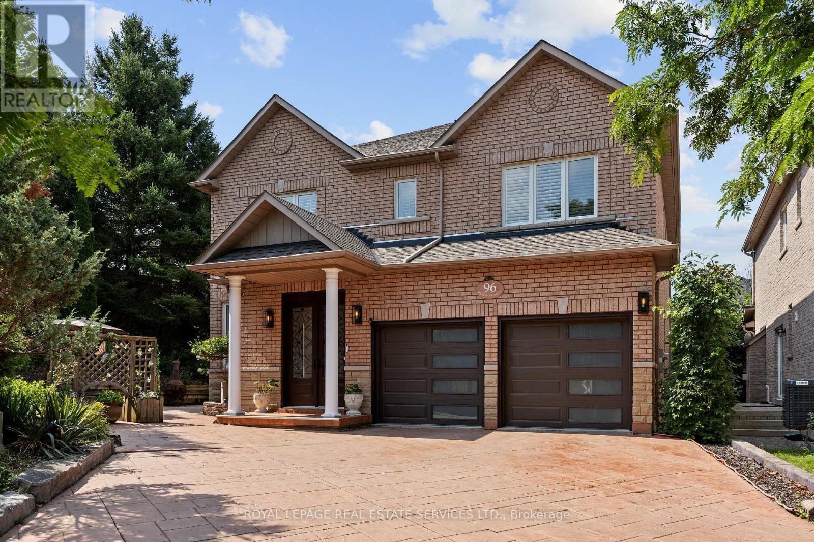 96 Bradgate Drive, Markham, ON - Outdoor With Facade