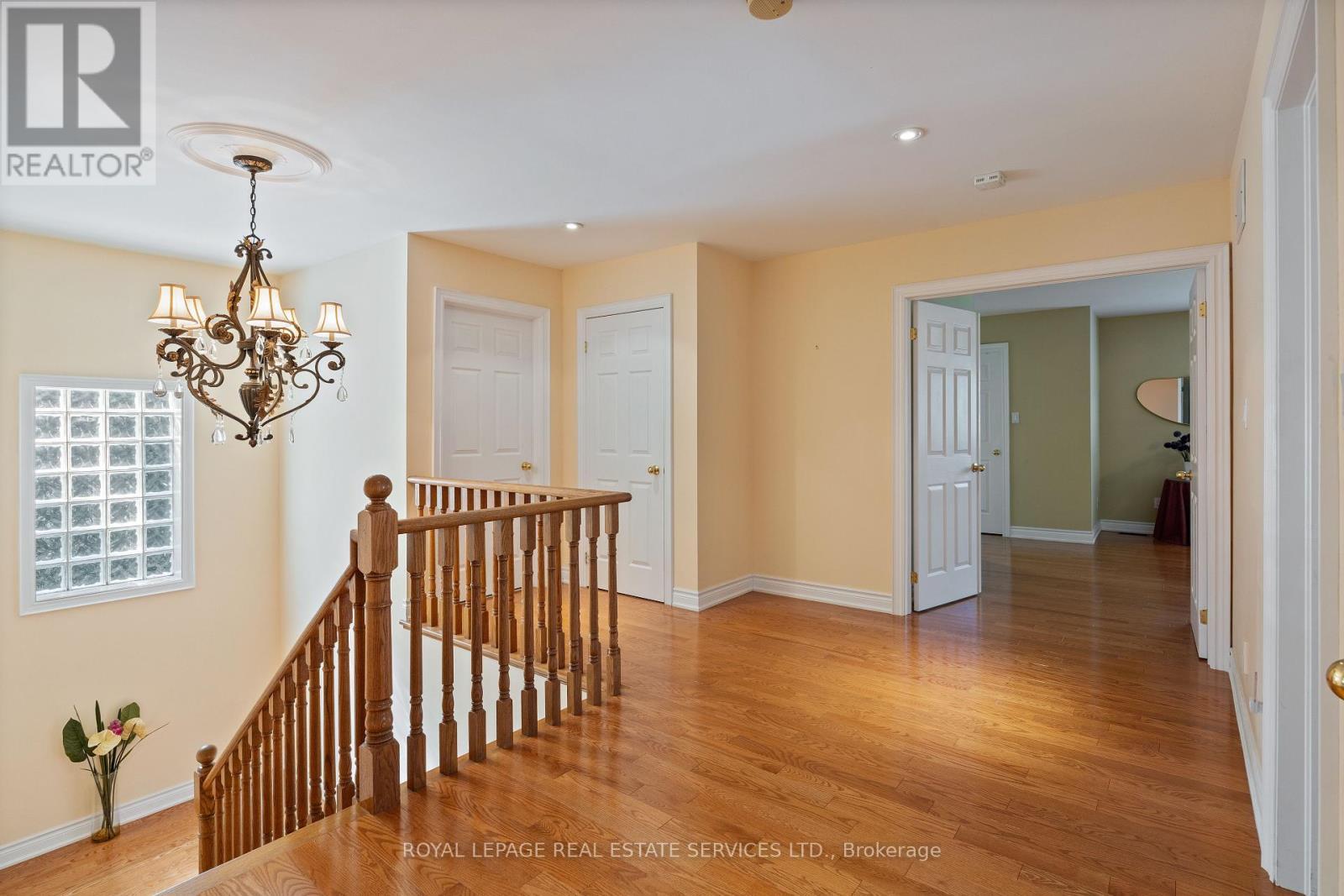 96 Bradgate Drive, Markham, ON - Indoor Photo Showing Other Room