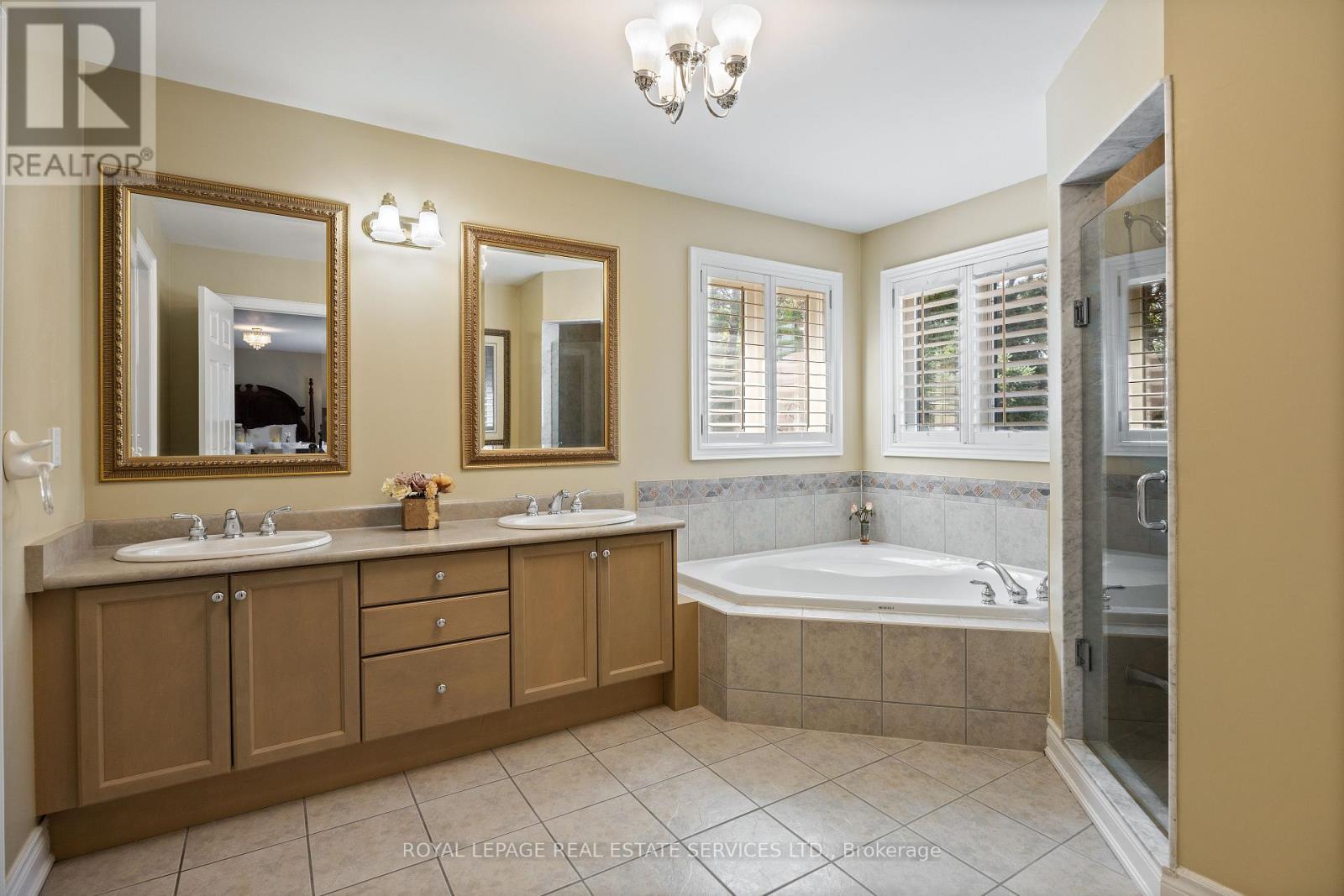 96 Bradgate Drive, Markham, ON - Indoor Photo Showing Bathroom