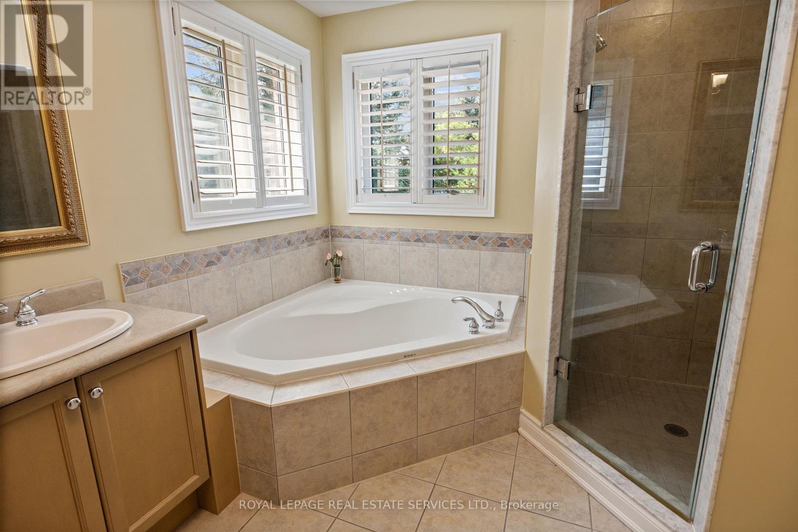 96 Bradgate Drive, Markham, ON - Indoor Photo Showing Bathroom