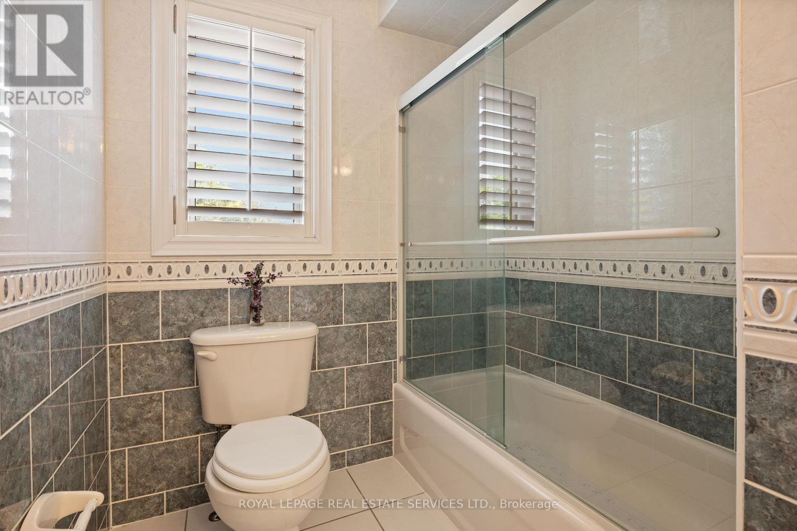 96 Bradgate Drive, Markham, ON - Indoor Photo Showing Bathroom