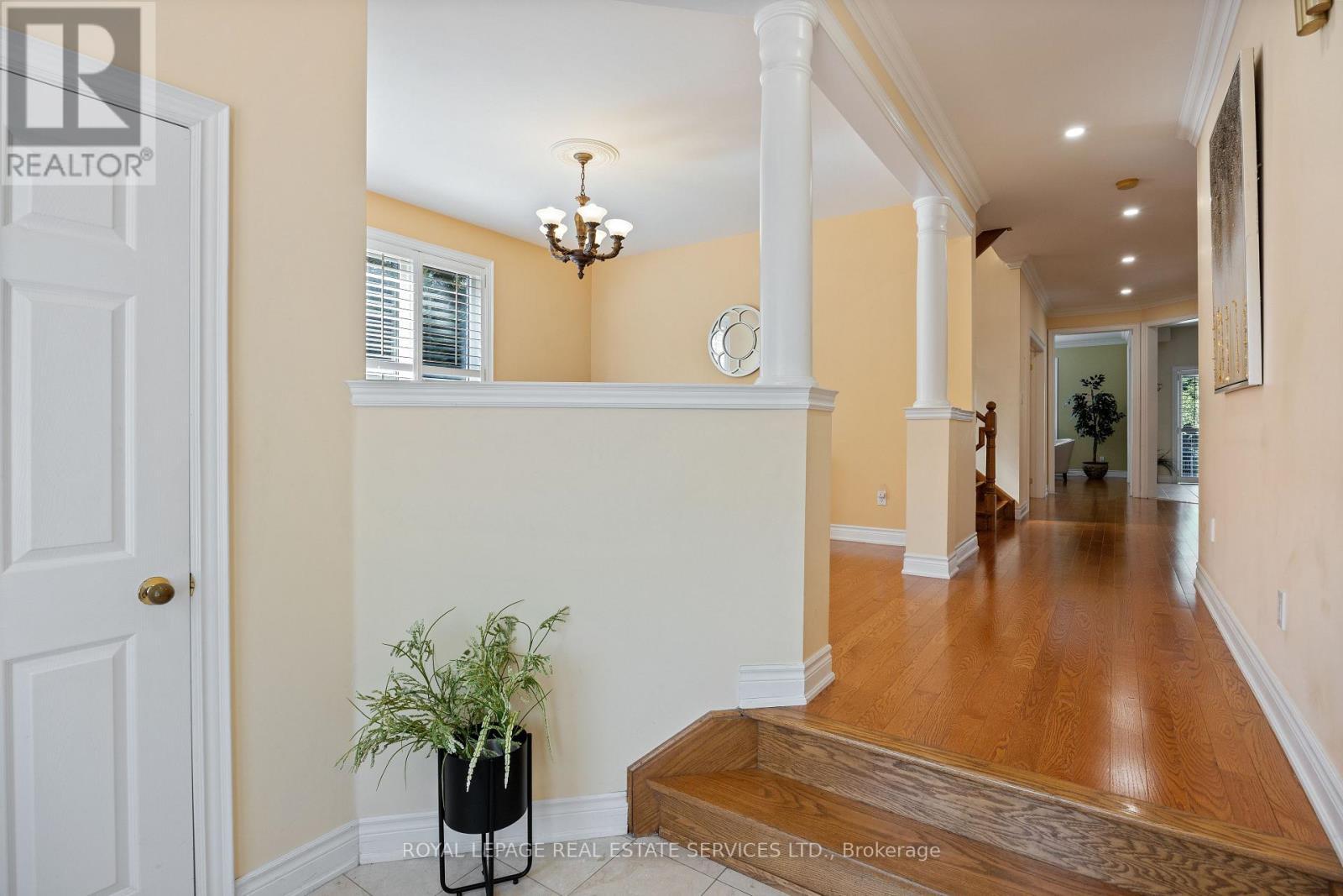 96 Bradgate Drive, Markham, ON - Indoor Photo Showing Other Room