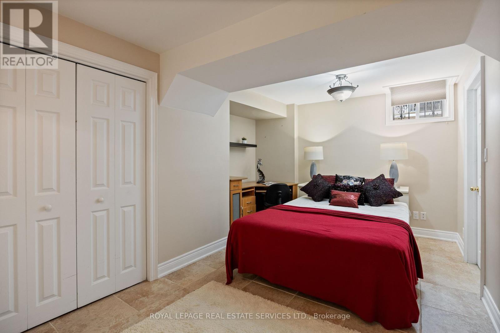 96 Bradgate Drive, Markham, ON - Indoor Photo Showing Bedroom
